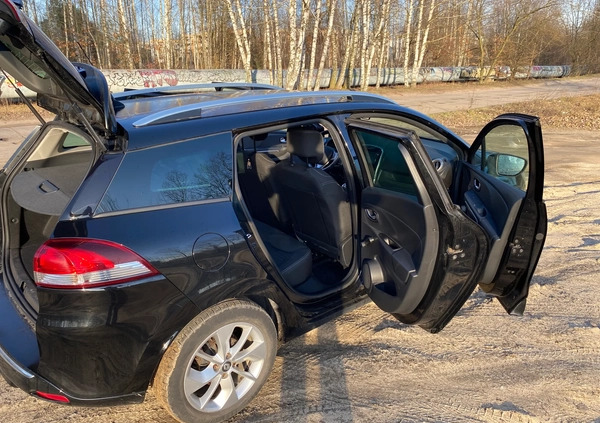Renault Clio cena 28500 przebieg: 131763, rok produkcji 2015 z Łódź małe 407